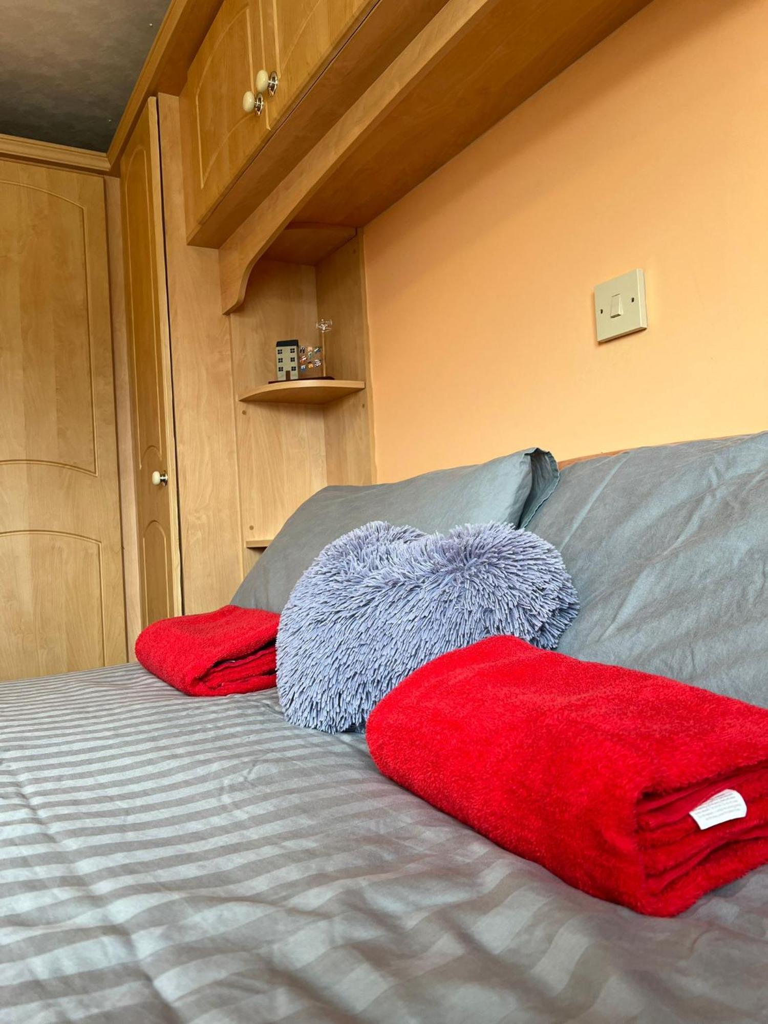 Spacious 2 Bedroomed Mobile Home 애버리스트위스 외부 사진